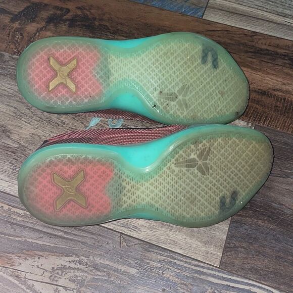 Nike Kobe Bryant Easter 10 Hot Lava Sunset Low Top Basketball Shoes - Picture 7 of 7